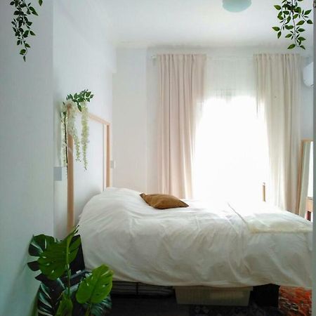White Tundra Studio Atenas Exterior foto